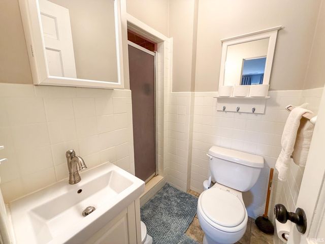 1830 Denslow Drive, South Bend, IN 46614