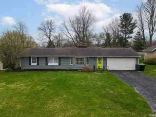 1830 Denslow Drive, South Bend, IN 46614