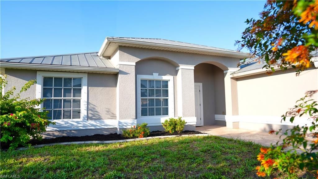 930 SW 37th TER, CAPE CORAL, FL 33914 — exterior