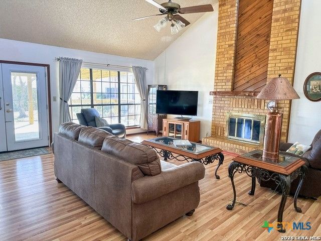 4911 Youngsford Road, Marion, TX 78124