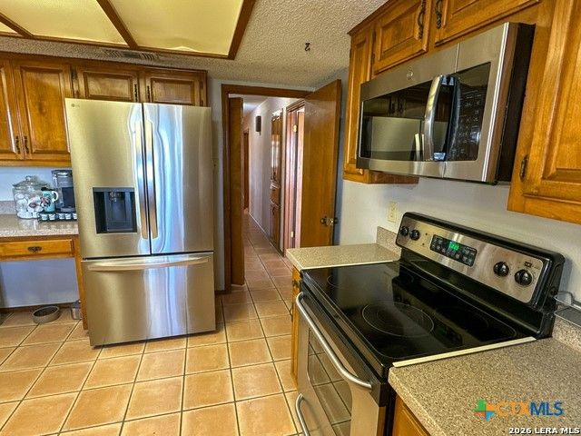 4911 Youngsford Road, Marion, TX 78124