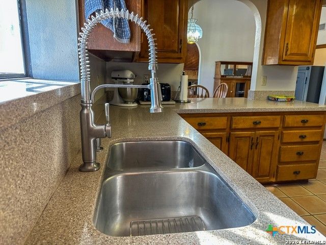 4911 Youngsford Road, Marion, TX 78124