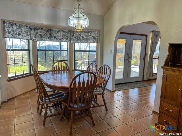 4911 Youngsford Road, Marion, TX 78124