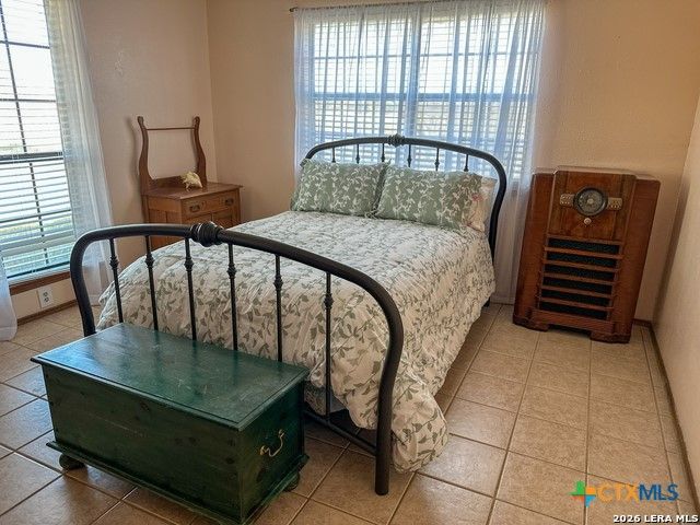 4911 Youngsford Road, Marion, TX 78124