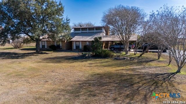 4911 Youngsford Road, Marion, TX 78124