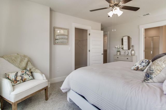 3972 Pendragon Cir, Milton, FL 32583