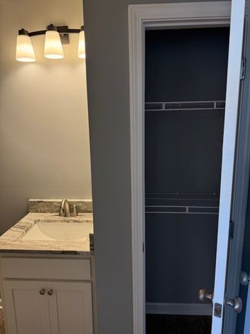 741 Kings Ln, Tullahoma, TN 37388