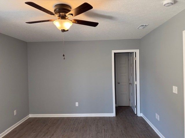 741 Kings Ln, Tullahoma, TN 37388