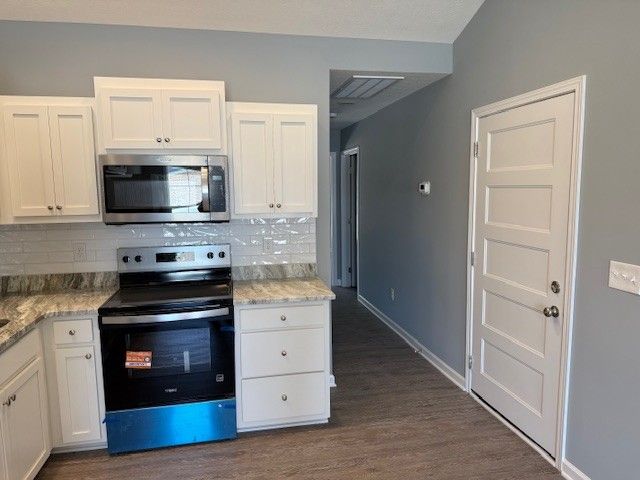 741 Kings Ln, Tullahoma, TN 37388