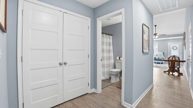 741 Kings Ln, Tullahoma, TN 37388