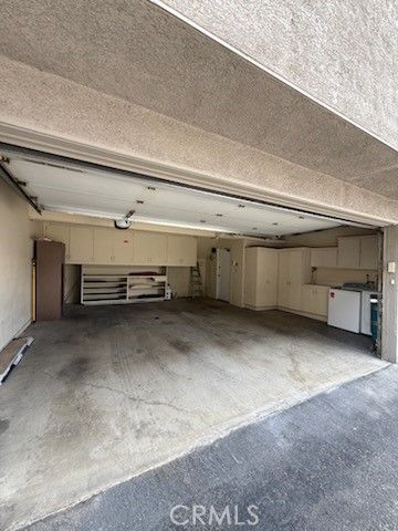 5345 White Oak Avenue G, Encino, CA 91316