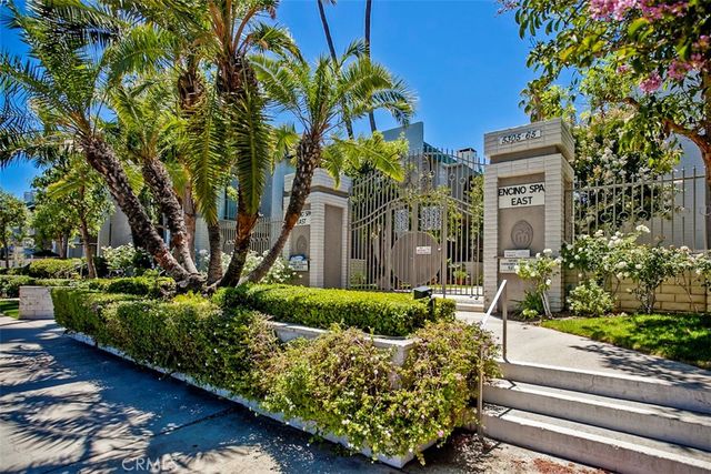 5345 White Oak Avenue G, Encino, CA 91316