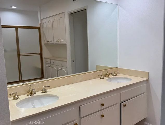5345 White Oak Avenue G, Encino, CA 91316
