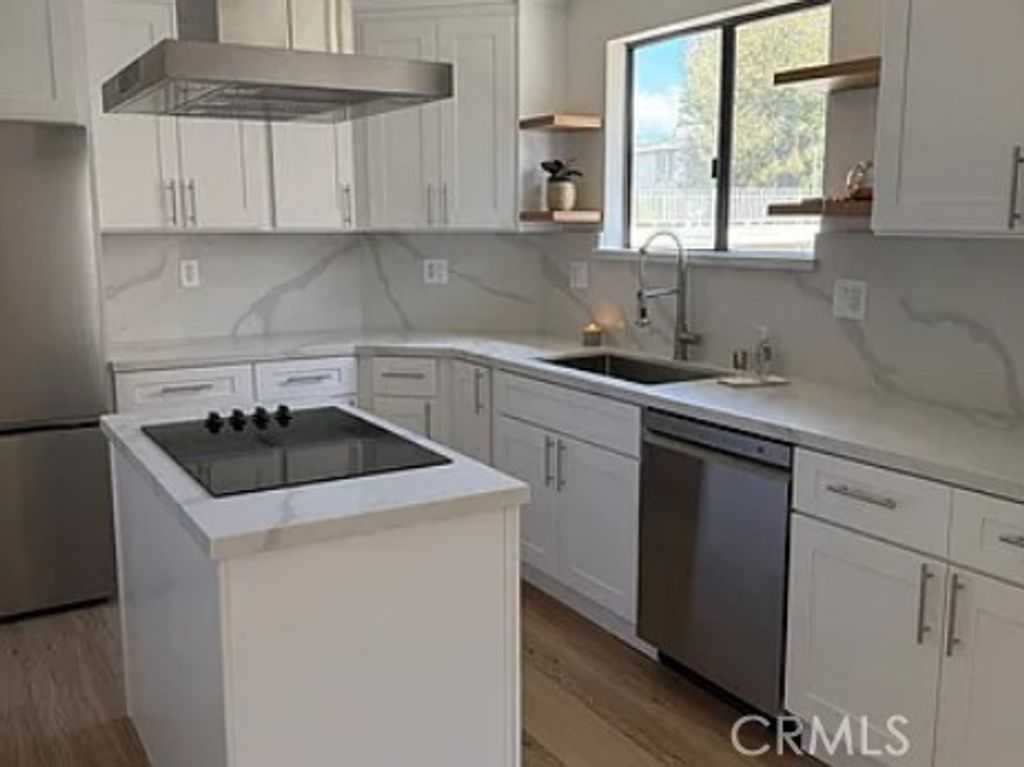 5345 White Oak Avenue G, Encino, CA 91316