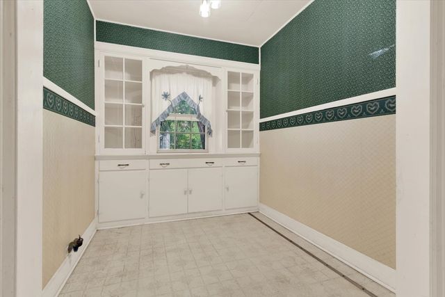 1411 Main Street, Denison, TX 75020