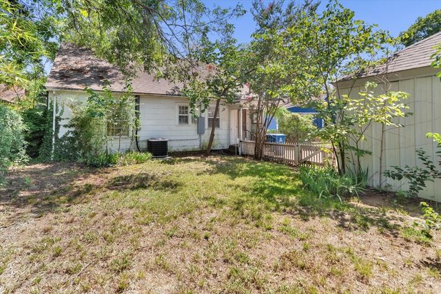 1411 Main Street, Denison, TX 75020