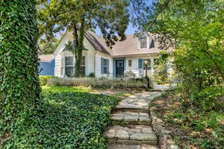 1411 Main Street, Denison, TX 75020