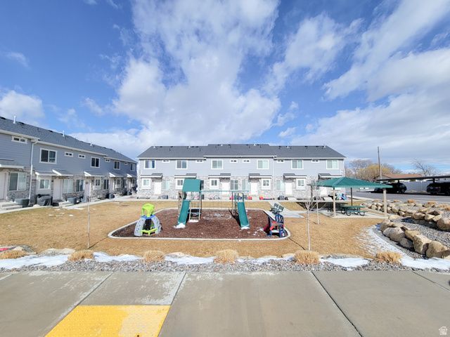 281 W SPRUCE WAY, Santaquin, UT 84655