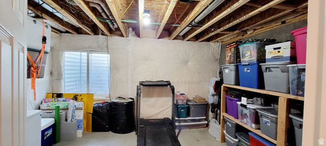 281 W SPRUCE WAY, Santaquin, UT 84655