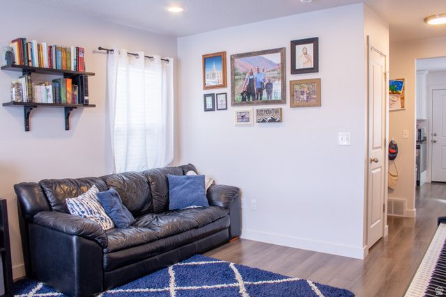 281 W SPRUCE WAY, Santaquin, UT 84655