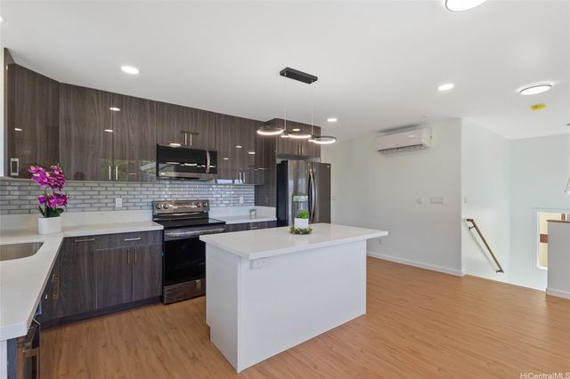 87-102 C Kulaaupuni Street 1, Waianae, HI 96792