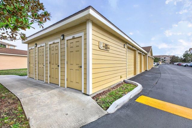 285 Old Village Center Cir+Garage+Storage 5301, St Augustine, FL 32084