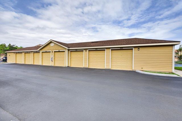 285 Old Village Center Cir+Garage+Storage 5301, St Augustine, FL 32084