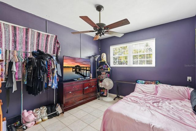 930 N AMELIA AVENUE, Deland, FL 32724