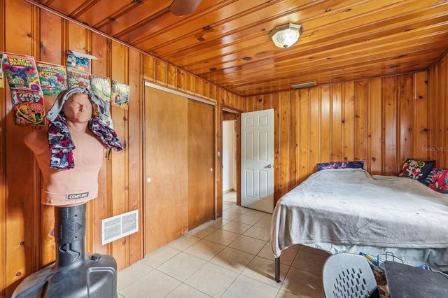 930 N AMELIA AVENUE, Deland, FL 32724