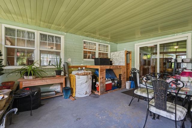 930 N AMELIA AVENUE, Deland, FL 32724