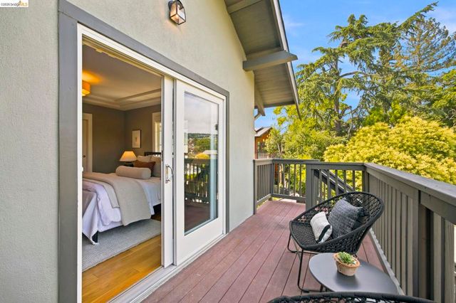3920 Ardley Ave, Oakland, CA 94602