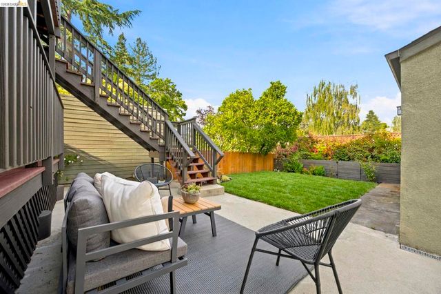 3920 Ardley Ave, Oakland, CA 94602