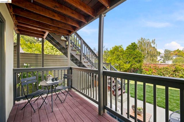 3920 Ardley Ave, Oakland, CA 94602