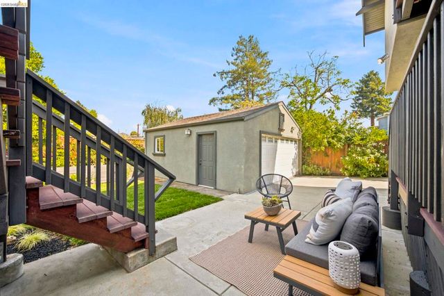 3920 Ardley Ave, Oakland, CA 94602