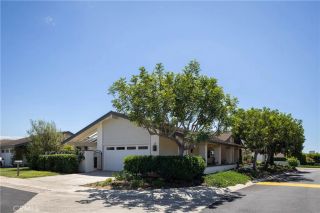 2 Shoal Drive, Corona Del Mar, CA 92625