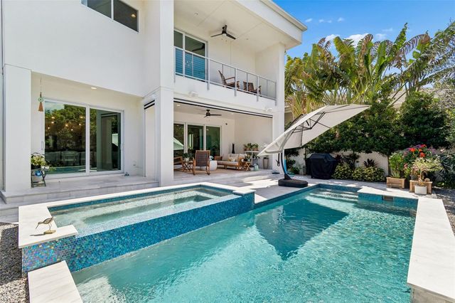 4418 W KENSINGTON AVENUE, Tampa, FL 33629