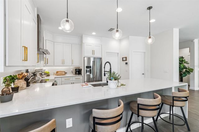 4418 W KENSINGTON AVENUE, Tampa, FL 33629