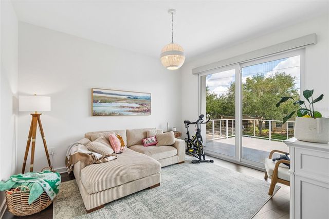 4418 W KENSINGTON AVENUE, Tampa, FL 33629