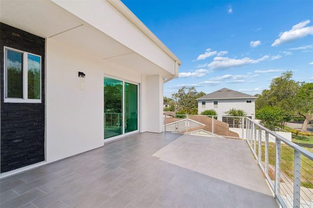 4418 W KENSINGTON AVENUE, Tampa, FL 33629