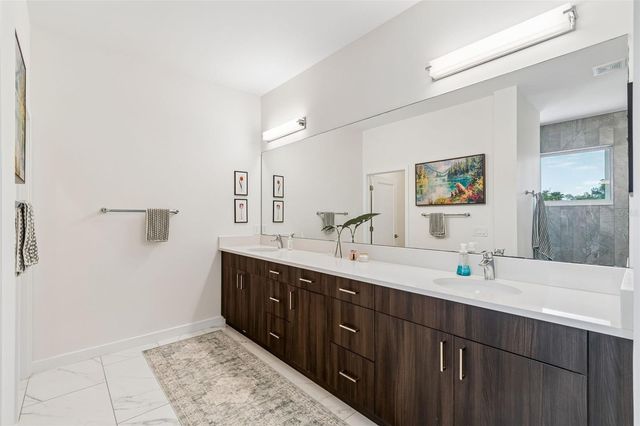 4418 W KENSINGTON AVENUE, Tampa, FL 33629