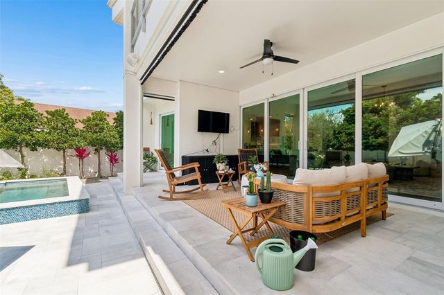 4418 W KENSINGTON AVENUE, Tampa, FL 33629