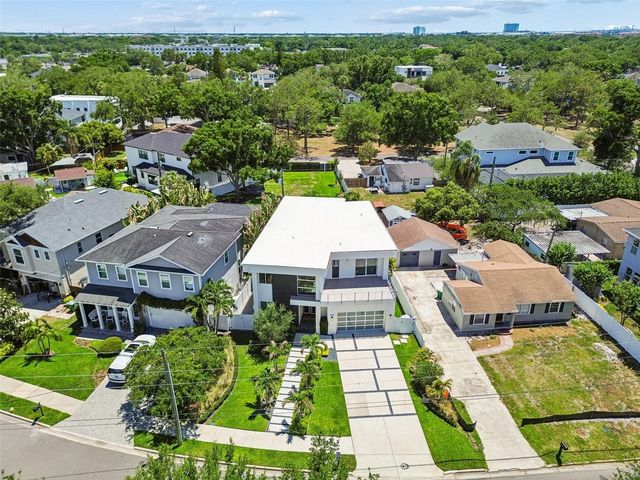4418 W KENSINGTON AVENUE, Tampa, FL 33629
