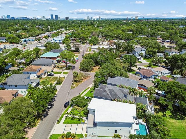 4418 W KENSINGTON AVENUE, Tampa, FL 33629