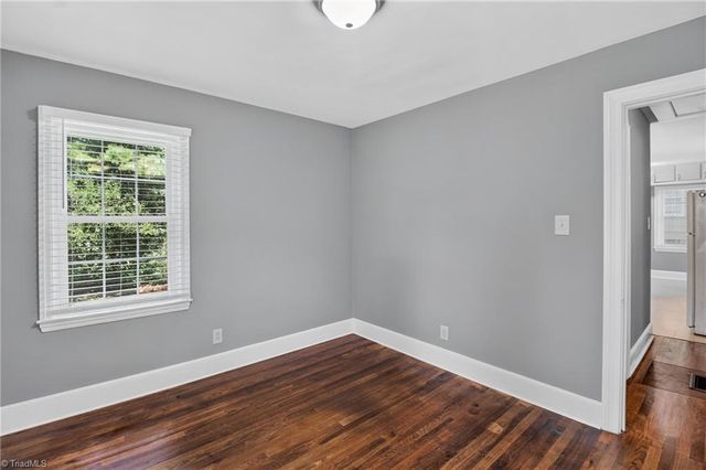 1912 Colonial Avenue, Greensboro, NC 27408