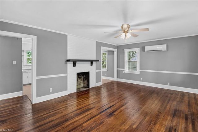 1912 Colonial Avenue, Greensboro, NC 27408