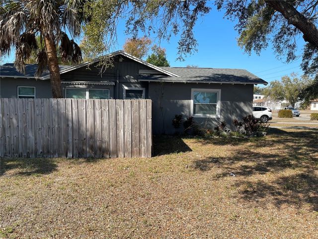 1200 26TH AVENUE S, St Petersburg, FL 33705