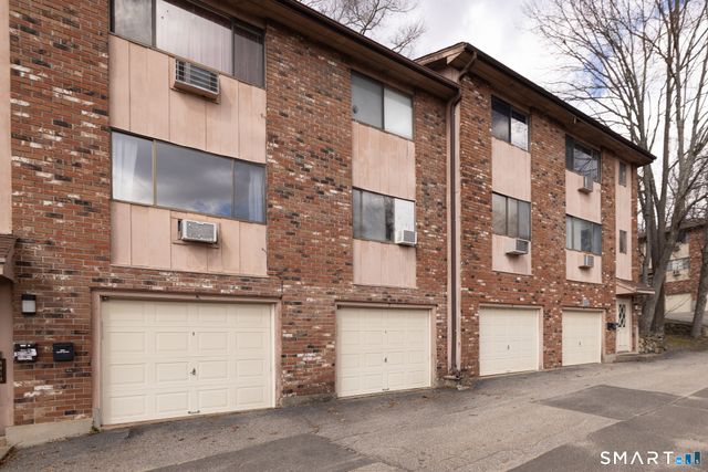 184 Kaynor Drive D, Waterbury, CT 06708