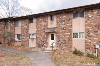 184 Kaynor Drive D, Waterbury, CT 06708
