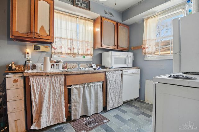 2924 Seneca Street, Middletown, OH 45044