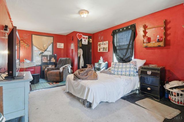 2924 Seneca Street, Middletown, OH 45044